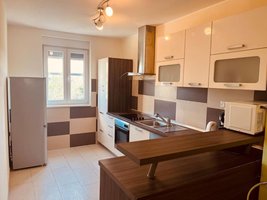 Ferienwohnung Mima Pula Exterior foto